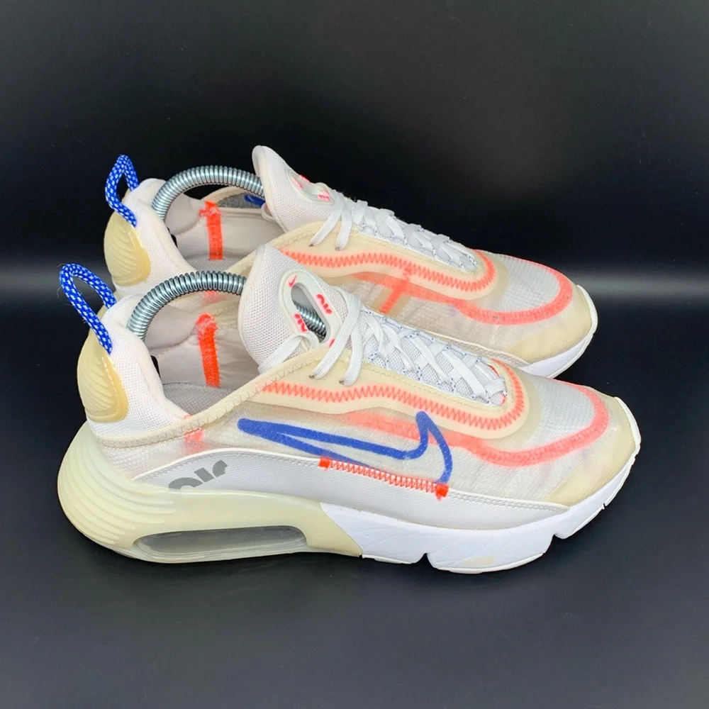 Nike Air Max 2090 White Racer Blue Crimson Running Shoes CT1290-100 Women’s Sz 9